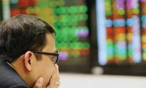 VN-Index vượt 1.800 nhưng dòng tiền lớn chưa "nhập cuộc", CTCK chỉ ra 3 điểm đáng lưu ý