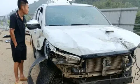 Vụ thiếu tá công an tử vong trên cao tốc: Nổ lốp mất lái trên đường