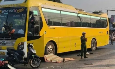 Nữ công nhân tử vong sau va chạm với xe khách