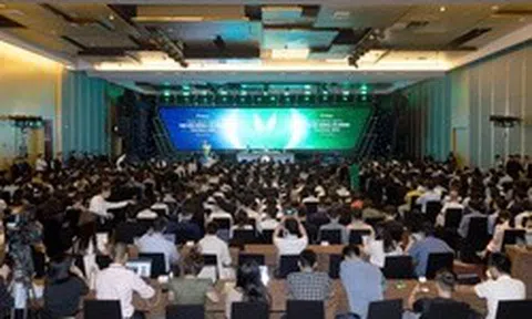 VPBank: Chủ động mở rộng sang các lĩnh vực kinh doanh mới như BHNT, quản lý quỹ, tài sản số, kinh doanh vàng; duy trì đà tăng trưởng trên 30% mỗi năm