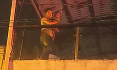 Đại tướng Lương Tam Quang biểu dương đại úy cứu người trong vụ cháy ở phường Tân Thới Hiệp