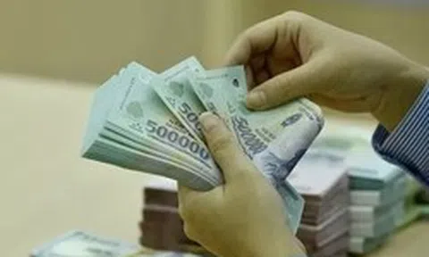 Lãi suất huy động giảm nhưng... không đáng kể