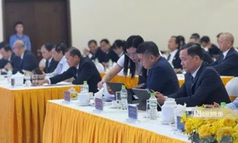 Ông Dương Công Minh và Nguyễn Đức Thụy cùng xuất hiện tại ĐHĐCĐ Sacombank