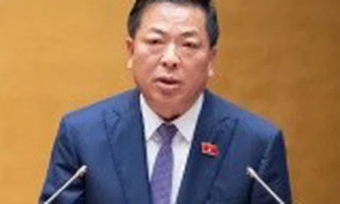 Bộ trưởng Trần Hồng Minh thông tin về triển khai loạt dự án đường sắt, cảng hàng không