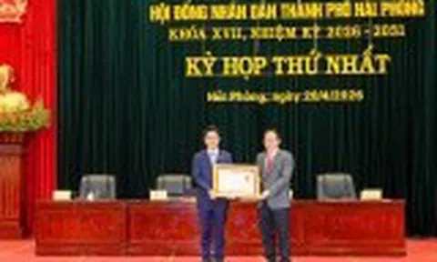 Bốn lãnh đạo TP Hải Phòng nhận huân chương, bằng khen cấp Nhà nước