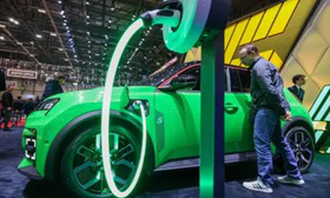 Xe điện “lên ngôi” ở châu Âu trong bối cảnh xung đột Iran