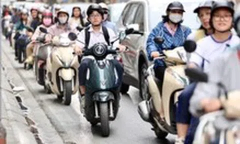 Hà Nội chuẩn bị gì để cấm xe máy xăng?