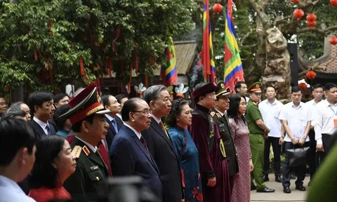 "Chúng ta có trách nhiệm phải sống xứng đáng với công đức Tổ tiên"