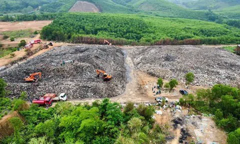 Nghệ An: Vụ cháy “núi rác” kéo dài nửa tháng đã được xử lý