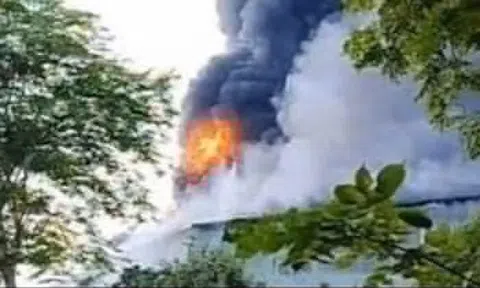 Cháy xưởng nội thất rộng hàng nghìn m2 ở TP.HCM