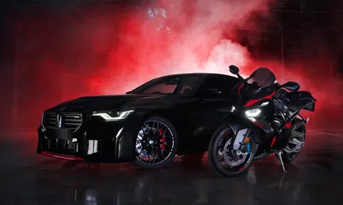 BMW M2 Coupe RR Edition lấy cảm hứng từ siêu môtô M 1000 RR