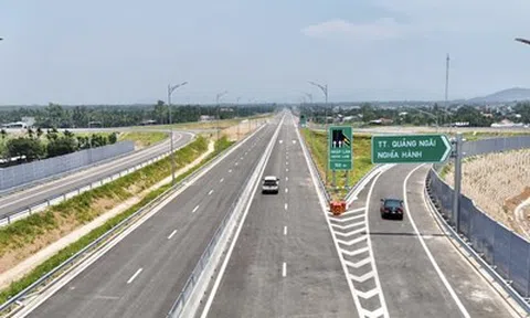 Chính thức khai thác cao tốc Quảng Ngãi - Hoài Nhơn: Diện mạo tuyến đường mới