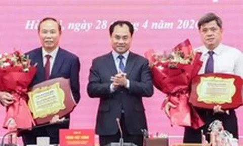 Hai thứ trưởng Bộ Nông nghiệp và Môi trường nghỉ hưu từ 1-5