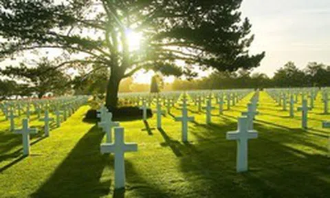 Công ty mai táng trả cổ tức tiền mặt "khủng"