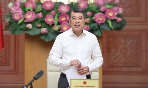 Xây dựng Nghị quyết về mô hình phát triển đất nước trong giai đoạn mới