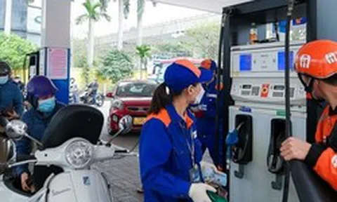 Kéo dài việc giảm thuế nhập khẩu một số mặt hàng xăng dầu về 0% đến 30/6/2026