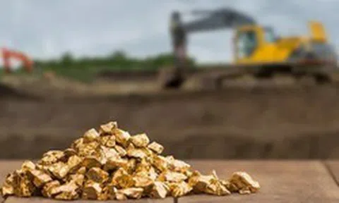 "Đại gia" khai thác vàng bạc lớn nhất Việt Nam báo lãi cao kỷ lục