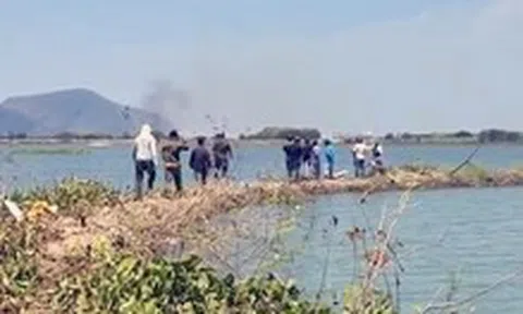 Một giám đốc người Hàn Quốc mất tích khi chèo SUP ở hồ Đá Đen