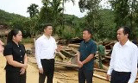 Thanh Hoá: Một học sinh tử vong do mưa lớn kèm dông lốc mạnh