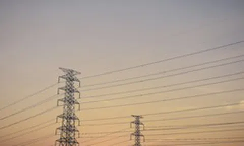 ADB khởi động gói đầu tư 70 tỷ USD để kết nối lưới điện và hạ tầng số của châu Á