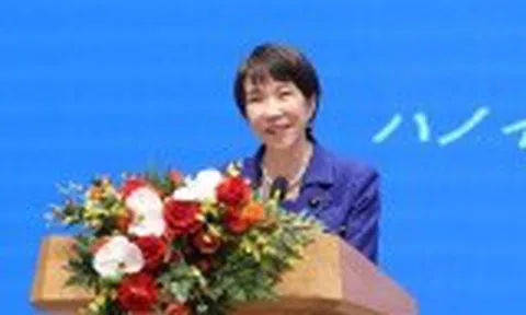 Thủ tướng Nhật Bản: "Việt Nam đang phát triển hết sức ấn tượng, như rồng bay lên"