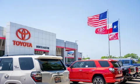 Toyota giảm lợi nhuận quý thứ tư liên tiếp