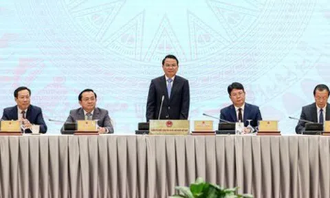Chính phủ chỉ đạo và hoàn thành nhiều việc quan trọng, cấp bách trong thời gian rất ngắn