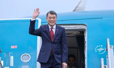 Thủ tướng Lê Minh Hưng lên đường tham dự Hội nghị Cấp cao ASEAN
