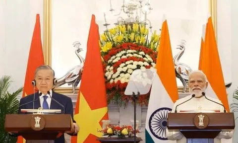 Việt Nam - Ấn Độ nâng cấp quan hệ lên Đối tác Chiến lược Toàn diện Tăng cường