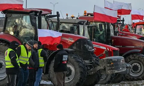 Ba Lan xúc tiến khởi kiện EU vì một “siêu thỏa thuận”