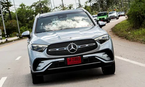 Mercedes-Benz GLC PHEV giảm giá sốc tại Thái Lan, rẻ hơn bản máy dầu