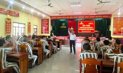 Phạm nhân sắp chấp hành xong án được tư vấn pháp luật tái hòa nhập