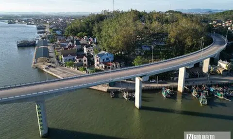 Vẻ đẹp hùng vĩ của những cây cầu trên tuyến đường nghìn tỷ ở xứ Nghệ