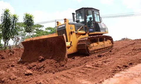 Lâm Đồng tập trung tháo gỡ khó khăn, thúc tiến độ các dự án giao thông trọng điểm