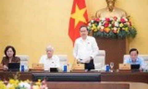 Khai mạc phiên họp thứ 2 của Ủy ban Thường vụ Quốc hội khóa XVI