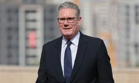 Thủ tướng Anh Keir Starmer đối mặt sức ép lớn “chưa từng có”