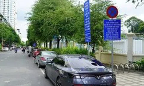 Phường An Đông cấp phép, thu phí sử dụng tạm vỉa hè, lòng đường qua app