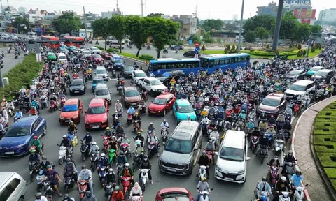 TP.HCM dự kiến cấm ôtô tải trên 1 tấn, xe khách trên 29 chỗ vào nội đô 6h - 22h