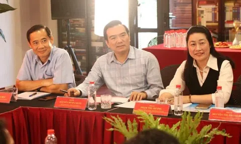 Thấm nhuần tư tưởng, đạo đức, phong cách Hồ Chí Minh