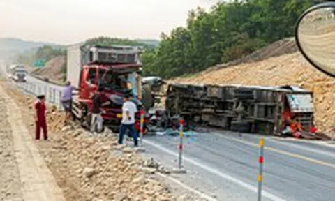 Đề nghị tạm dừng khai thác cao tốc Cam Lộ - La Sơn ban đêm