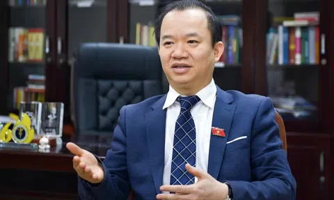Đại biểu Quốc hội: Không để cán bộ cơ sở 'ngập' trong giấy tờ