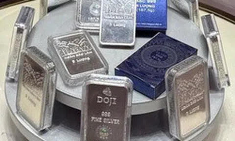 Rớt mạnh từ đỉnh 2 tháng, điều gì chờ đợi giá bạc trong tuần tới?