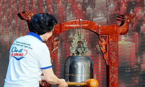 Những hồi chuông tri ân