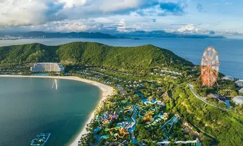 Điều gì đang khiến những “đảo hội” trở thành “thỏi nam châm” hút khách du lịch?