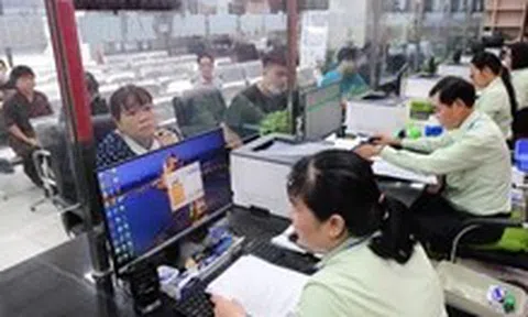 Bộ Nội vụ phản hồi về trường hợp phải hoàn trả tiền trợ cấp tinh giản biên chế theo nghị định 154