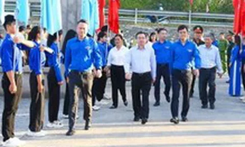 Thanh niên cần tiên phong chuyển đổi số, ứng dụng khoa học công nghệ vào sản xuất