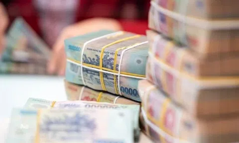 NHNN yêu cầu kiểm tra ngân hàng tăng lãi suất huy động trái chỉ đạo