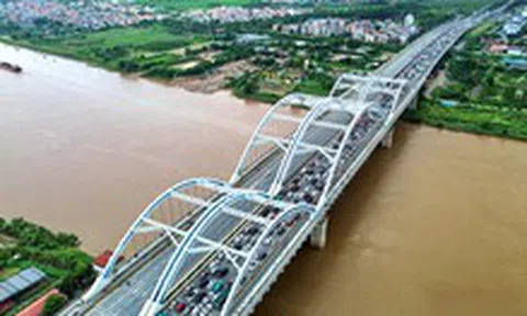 Hà Nội rào chắn trên cầu Đông Trù và 2 cầu vượt lớn ở nội đô để thi công các hạng mục
