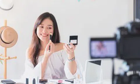 Người bán hàng online lưu ý: Chốt đơn trên livestream là phát sinh doanh thu, nếu không ghi nhận dễ sai sót thuế
