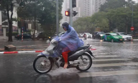 Miền Bắc và miền Trung sắp đón 'mưa vàng' giải nhiệt, kết thúc đợt nắng cháy da